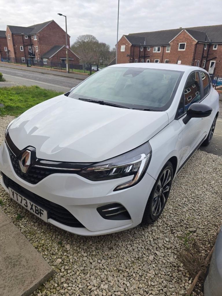 Renault, CLIO, Hatchback, 2023, Other, 1598 (cc), 5 doors