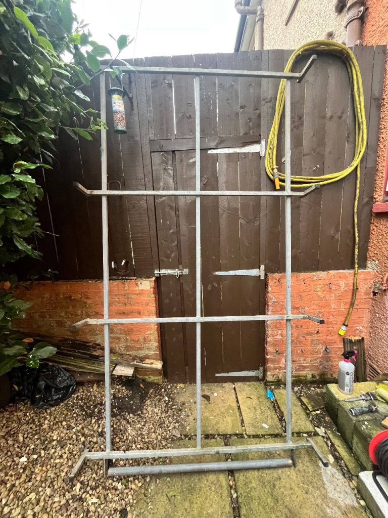 Peugeot partner van roof rack only