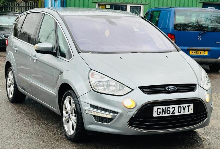 2012 Ford S-Max 2.0 TDCi Titanium Euro 5 5dr MPV Diesel Manual