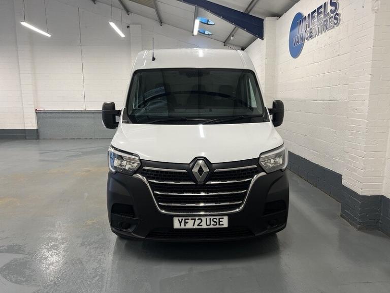 2023 Renault Master LM35dCi 135 Business+ Medium Roof Van PANEL VAN DIESEL Manual