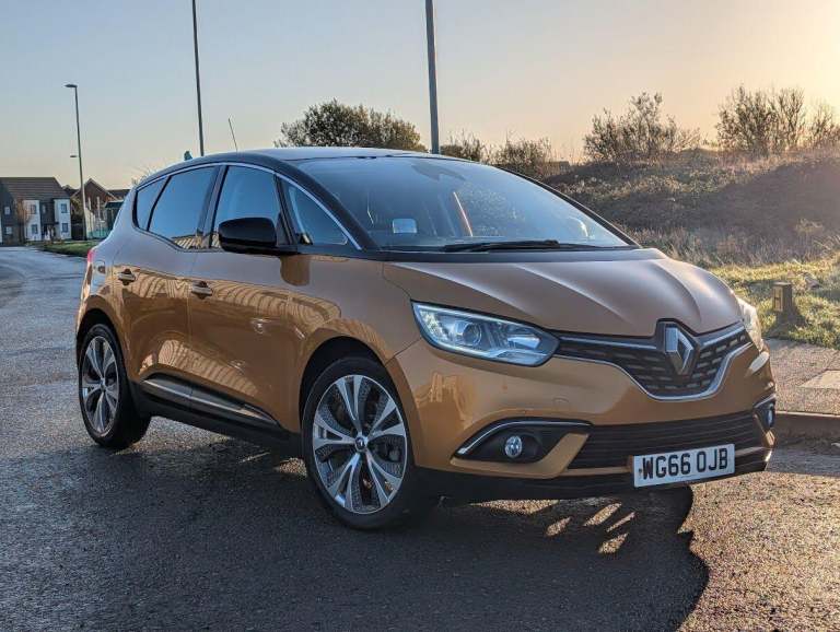 2016 Renault Scenic 1.6 dCi Dynamique S Nav 5dr MPV DIESEL Manual