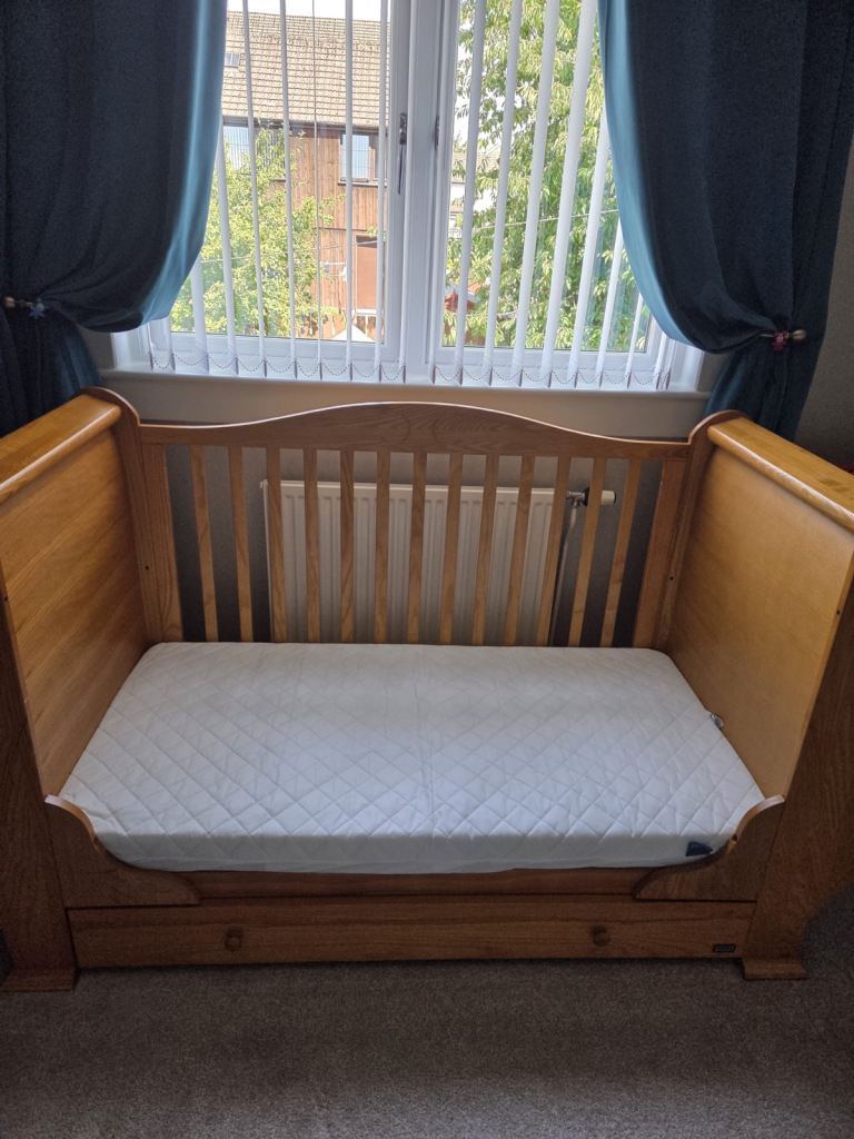 Good Condition Wooden Cot Bed with Under-Drawer Storage