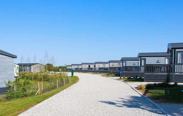 Victory Lakewood Holiday Home - 2 Bed Holiday Home/Caravan - Padstow Holiday Village – Cornwall