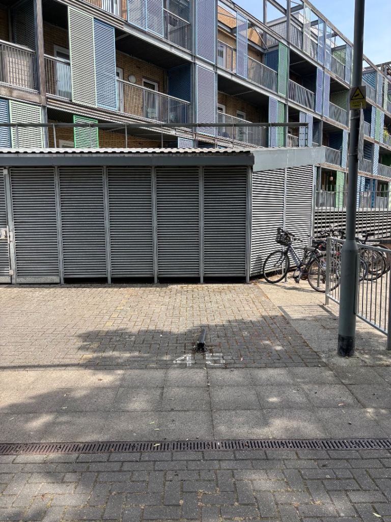 Secure Parking Space – 3 Min Walk to Cambridge Station