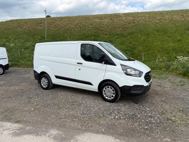 2018 Ford Transit Custom 2.0 TDCi 105ps Low Roof Van PANEL VAN Diesel Manual