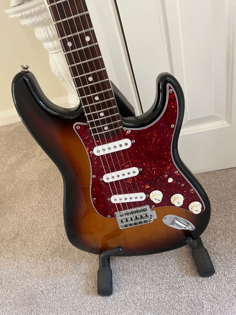 Fender Squier Affinity Stratocaster 2003