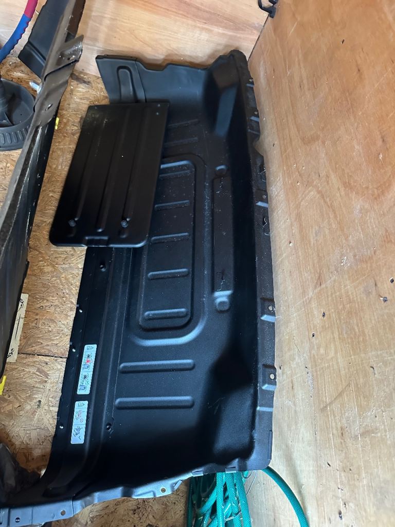 Peugeot Partner Bulkhead 2018 - 2024