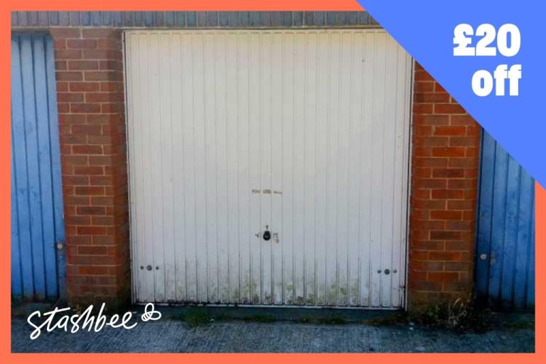 Garage to rent in Rochester (ME1) | Stashbee