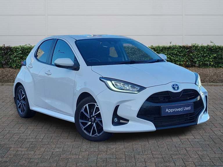 image for 2022 Toyota Yaris 1.5 Hybrid Design 5dr CVT HATCHBACK PETROL/ELECTRIC Automatic