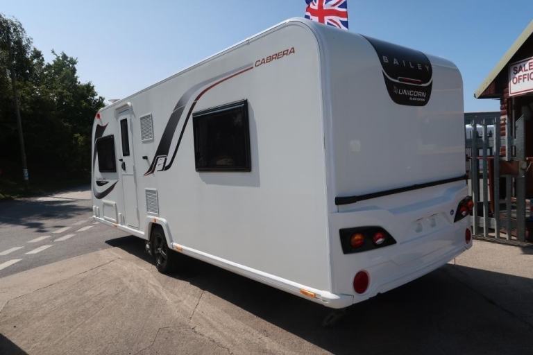 2020 BAILEY Unicorn Black Edition Cabrera 