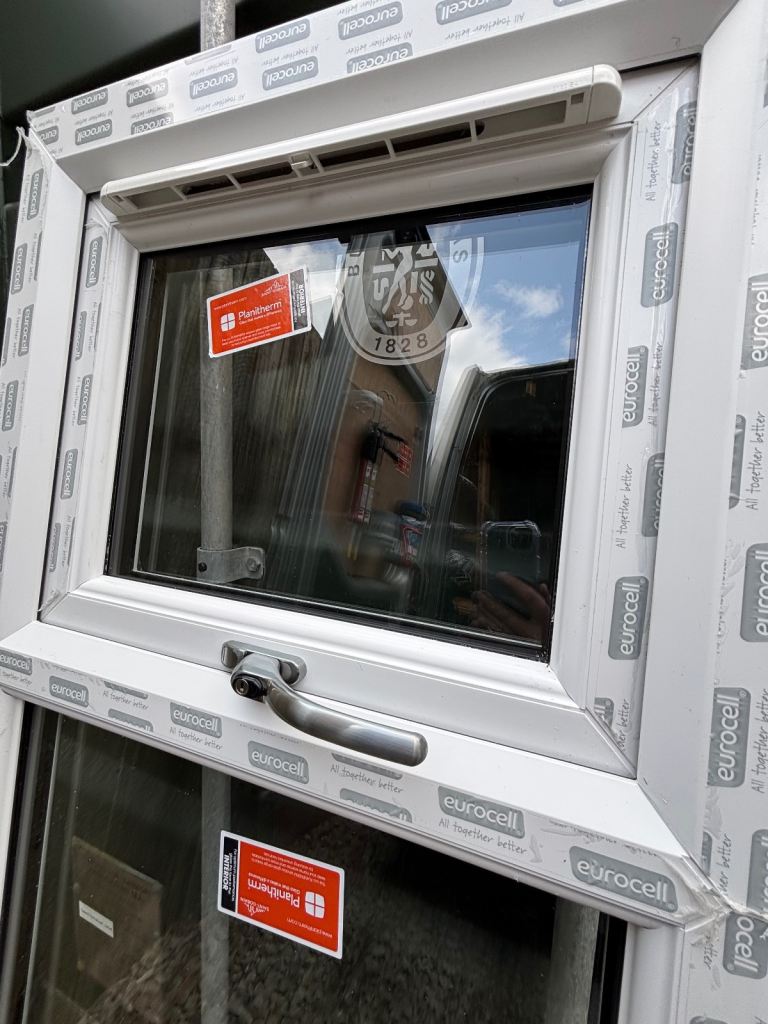🚨 Brand new A rated window🚨