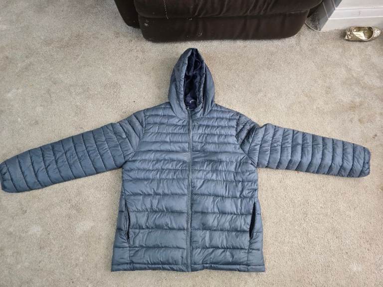 EASY Men's Blue Puffer Jacket – Size L, Good Condition