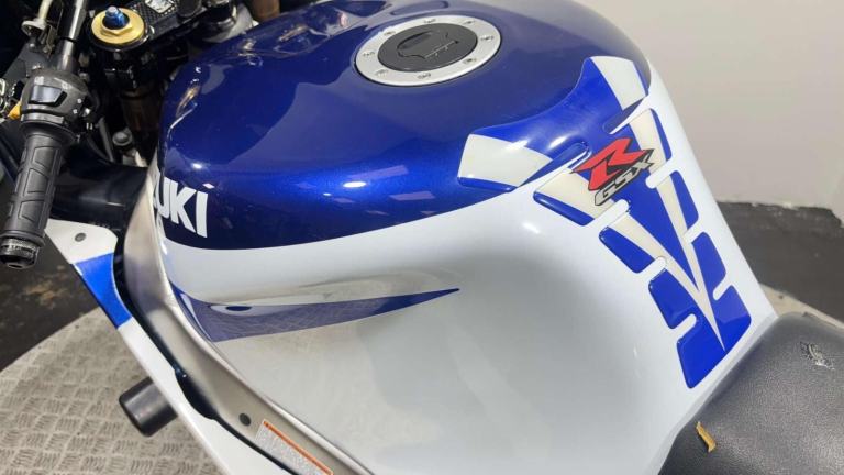 Suzuki GSX-R K1 2001 41K RUNNING PROJECT SPORTS BIKE TRACK BIKE 750CC