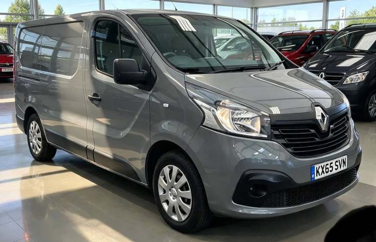 Renault Trafic 1.6 dCi 27 Business+ SWB Standard Roof Euro 5 5dr Diesel Manual