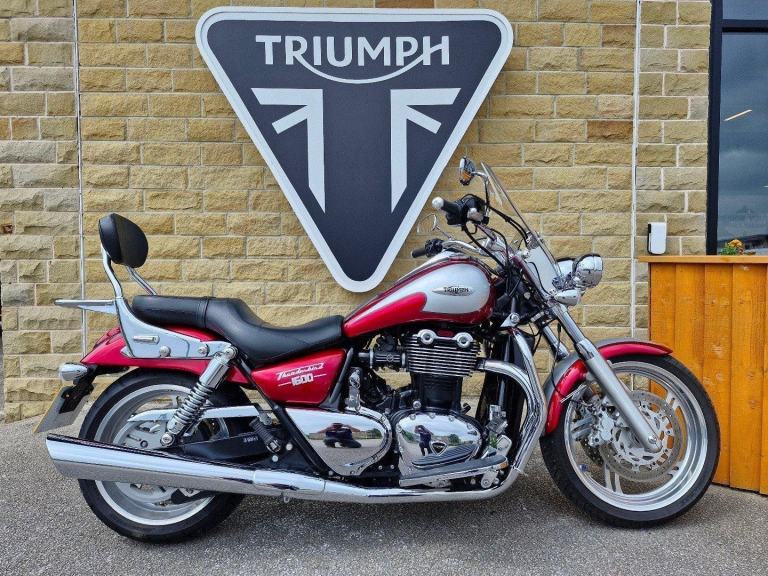 2012 TRIUMPH THUNDERBIRD 1600 Cruiser Luggage rack and sissy bar with back rest,