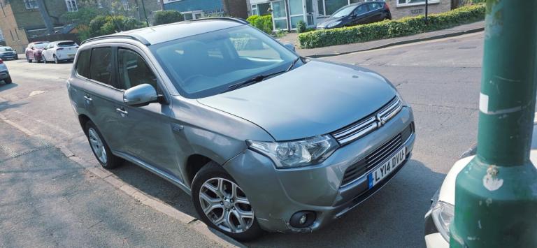 2014 Mitsubishi Outlander 2.0h 12kWh GX3h SUV 5dr Petrol Plug-in Hybrid CVT 4WD