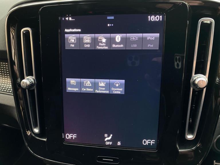 2021 Volvo XC40 2.0 B4 MHEV R-Design Auto Euro 6 (s/s) 5dr ESTATE Petrol/Electric Hybrid Automatic