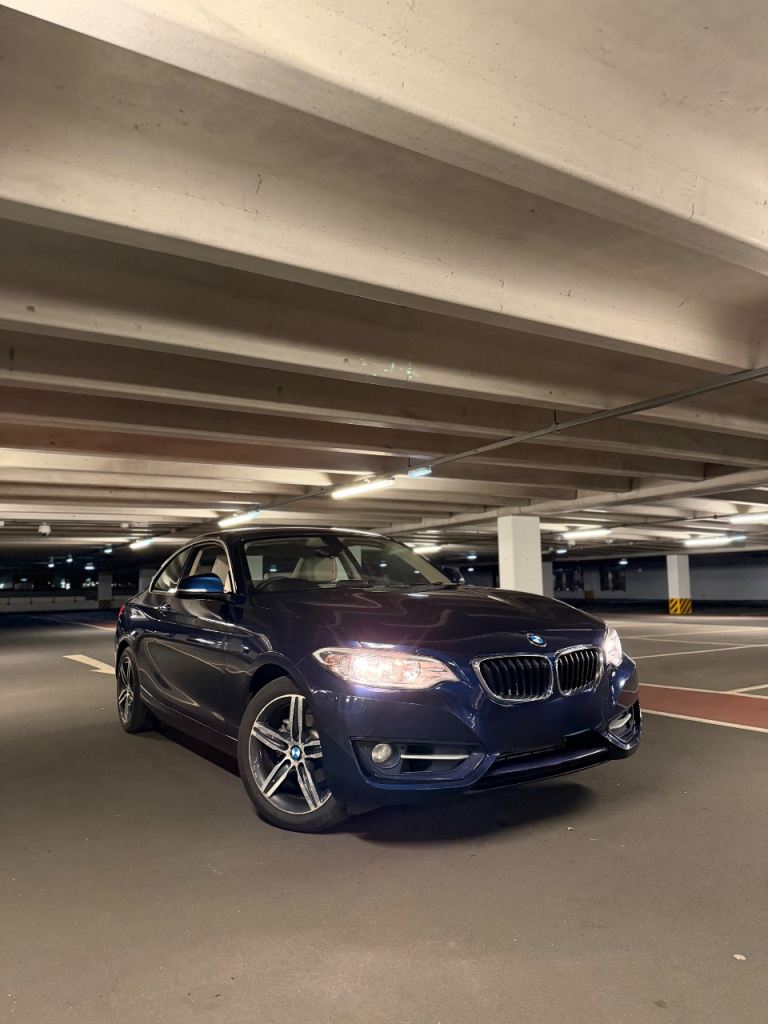 BMW 218i Automatic 