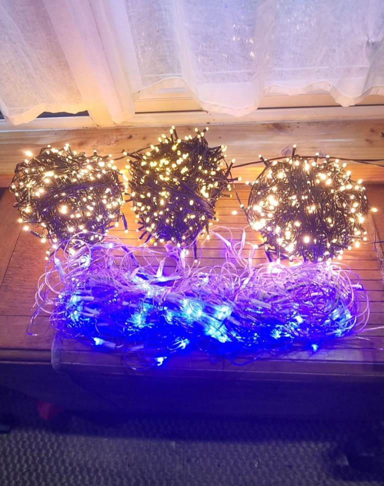 3 of Christmas warm white LED lights 50m and 1 blue lights LED mesh 3×2m.  