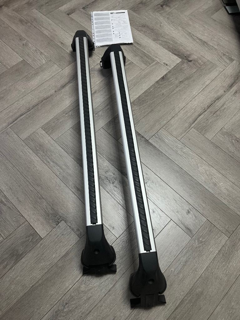 Genuine Nissan juke F15 roof bars (2010-2019)
