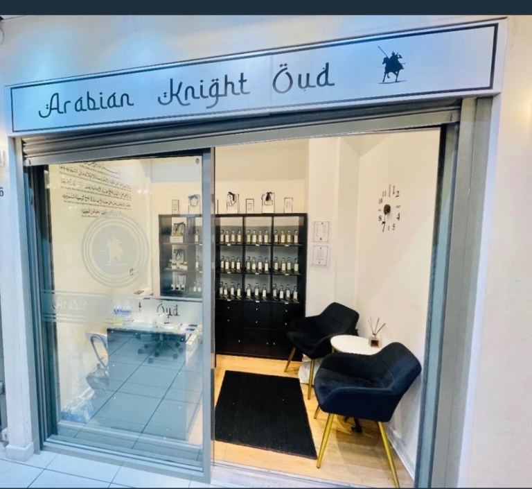 Retail shop ( unit ) all inquiries to let in Fulham SW6 Fulham- All bills included 