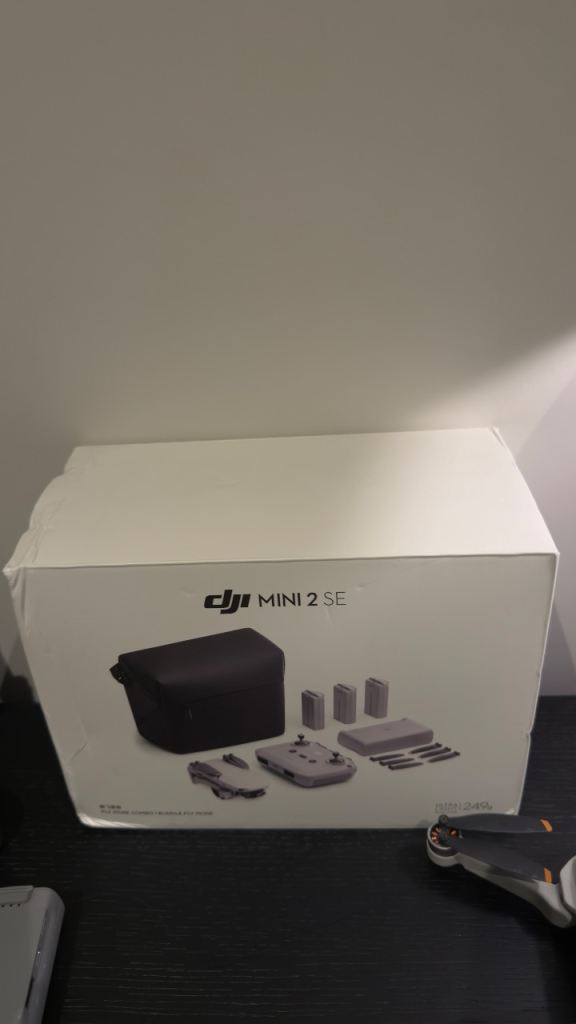 DJI Mini 2 SE Fly More Combo – Excellent Condition