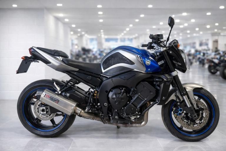 2010 - YAMAHA FZ1 N - FULL SERVICE HISTORY - VERY CLEAN USED MOTORCYCLE 