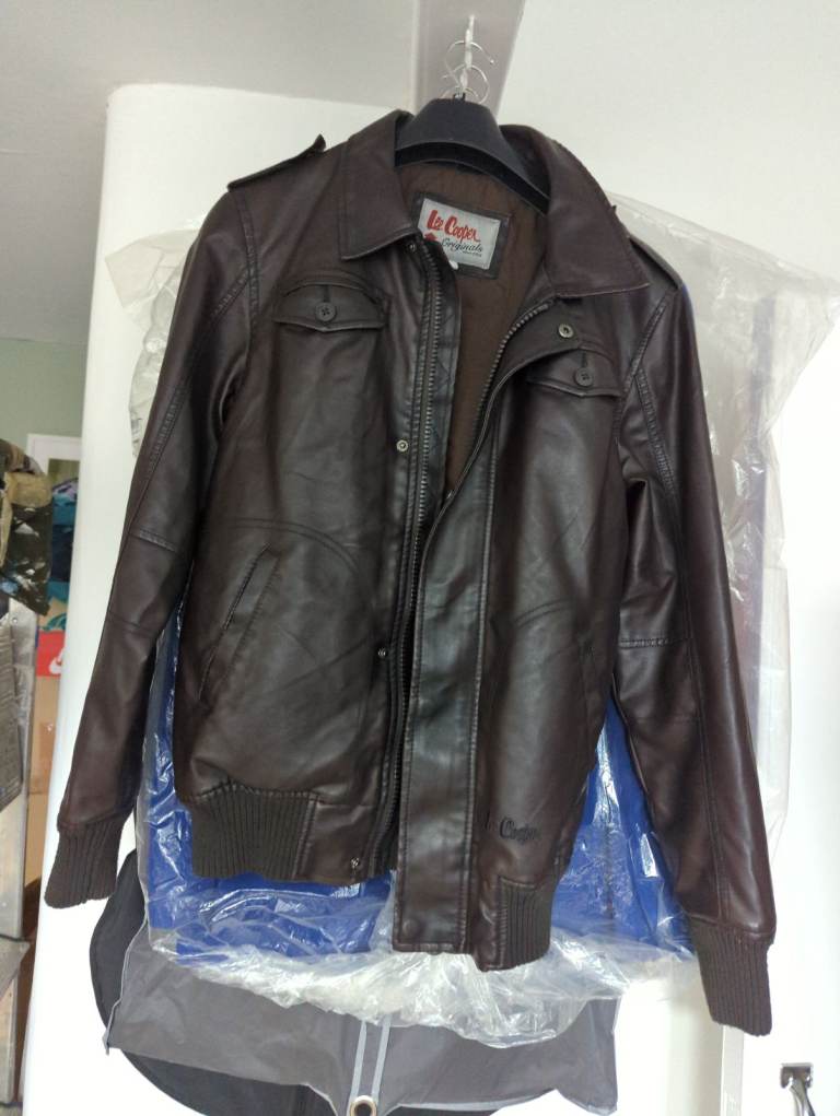Lee Cooper Men's Brown Leather Jacket – Good Condition