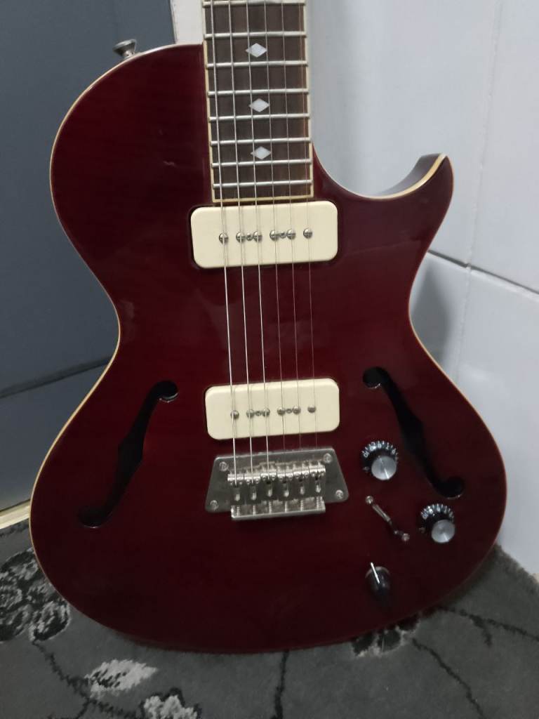 2015 Epiphone blueshawk deluxe