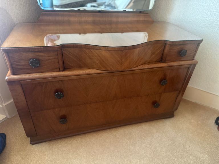 Art Deco dressing table burr walnut veneer - Airdrie