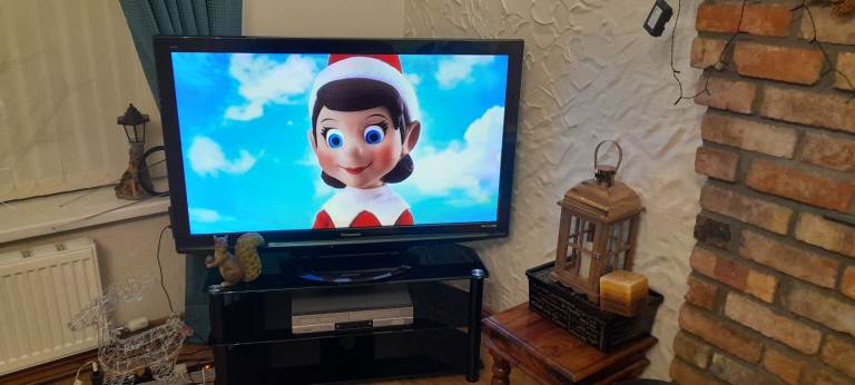 image for 50" inch TV with glass table stand