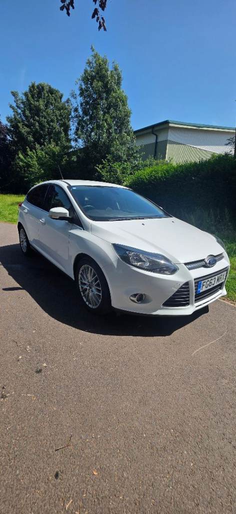 Ford, FOCUS, Hatchback, 2013, Manual, 998 (cc), 5 doors