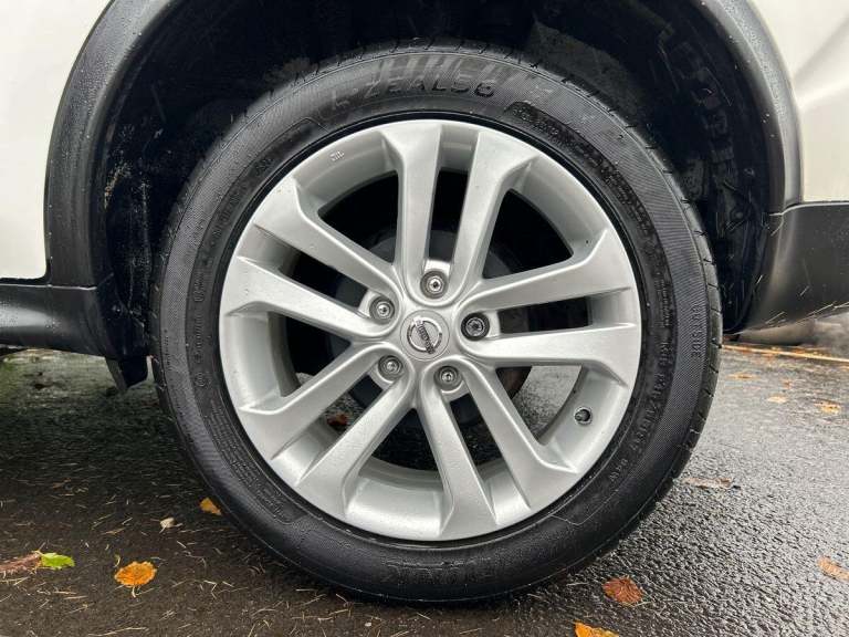 2017 Nissan Juke 1.2 DIG-T N-Connecta SUV 5dr Petrol Manual Euro 6 (s/s) (115 ps) SUV PETROL Manual