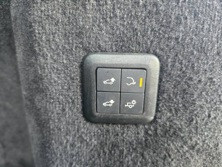 2020 Land Rover Range Rover Sport 3.0 SD V6 Autobiography Dynamic SUV 5dr Diesel Auto 4WD Euro 6 ...