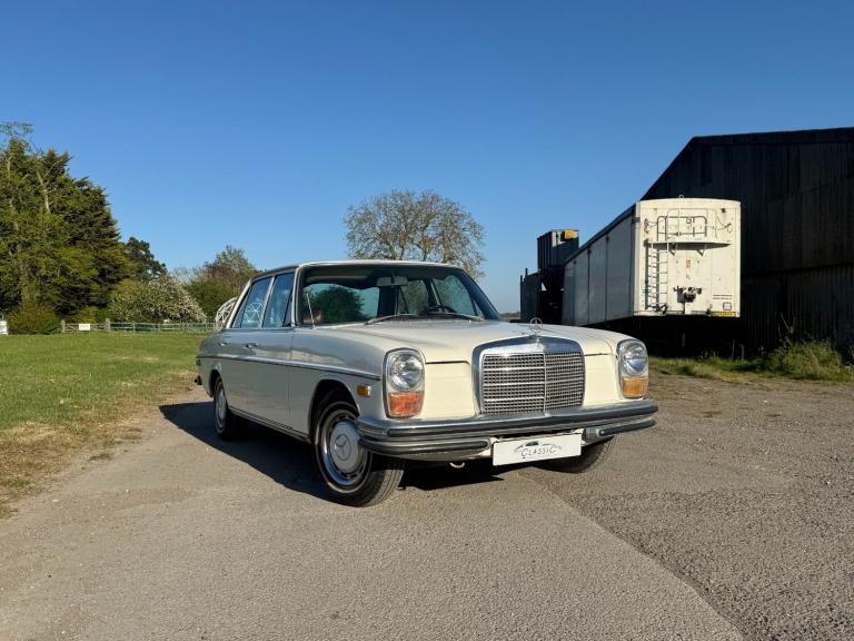 1971 Mercedes-Benz 250  Petrol Manual