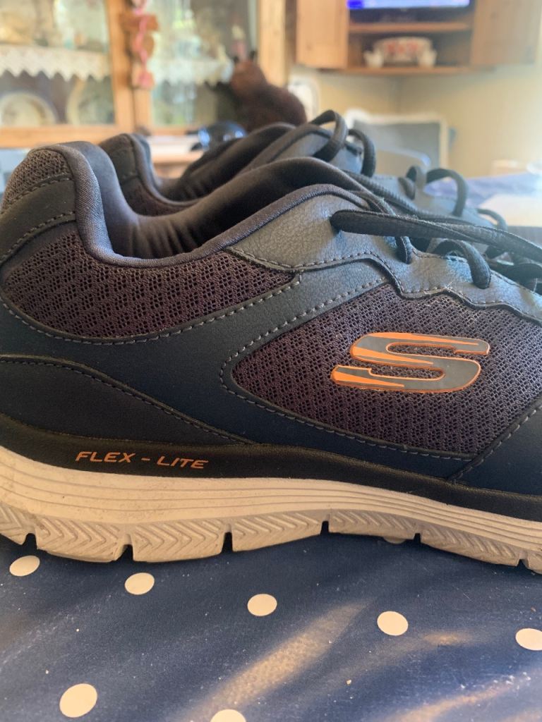Skechers