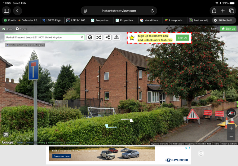 Purpose built Studio flat in nice area/ just off millshaw in ls11./ near to White Rose Centre