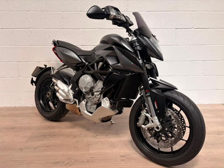 MV Agusta Rivale 800 Naked Rare 2015'15