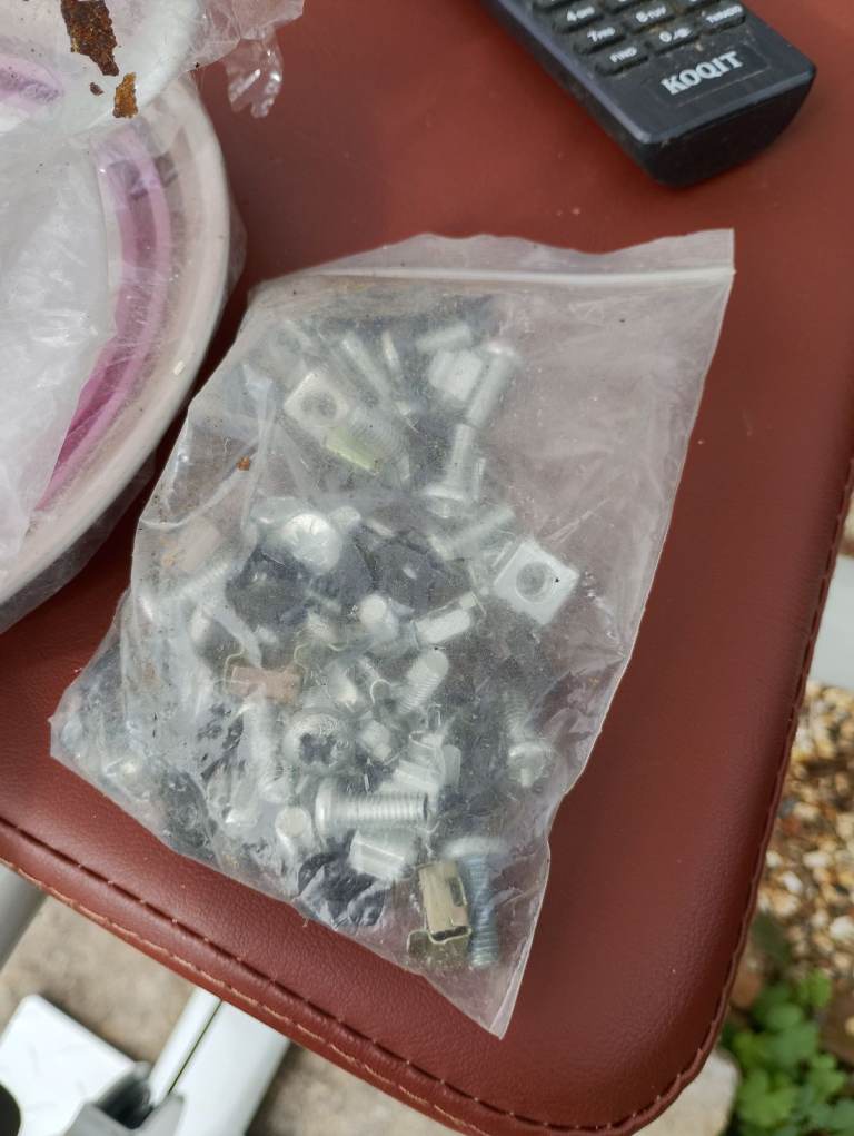 server or rack mount square bolts and nuts