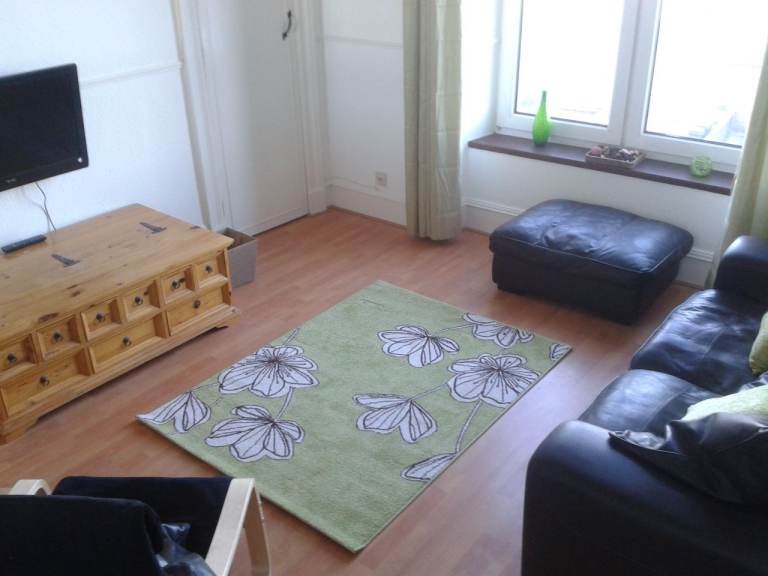 Flat/Apartment to rent £500 per calendar month