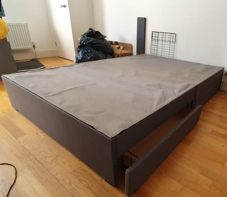 Double Bed Frame with 4 Storage Drawers – Like New