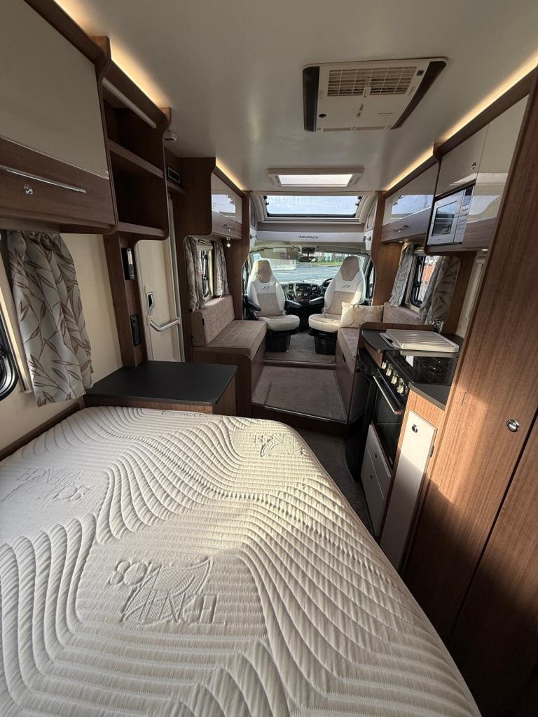 Bailey Advance 76-2 Fixed Bed Full Rear Bathroom