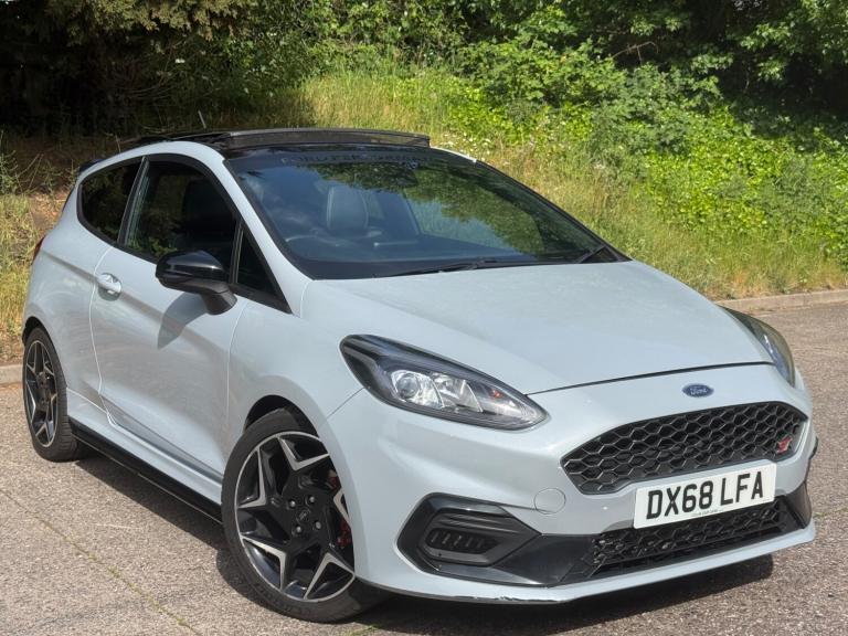 2018 Ford Fiesta ST-3 Ecoboost Panroof 3dr HATCHBACK Petrol Manual