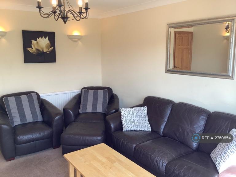 5 bedroom house in Tippett Close, Colchester, CO4 (5 bed) (#2760654)