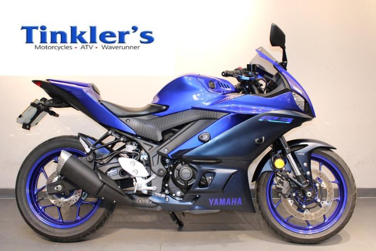 2023 23 Yamaha R3 Blue