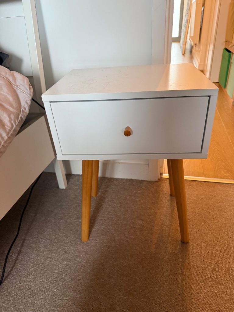 White Wooden Bedside Table with Drawer