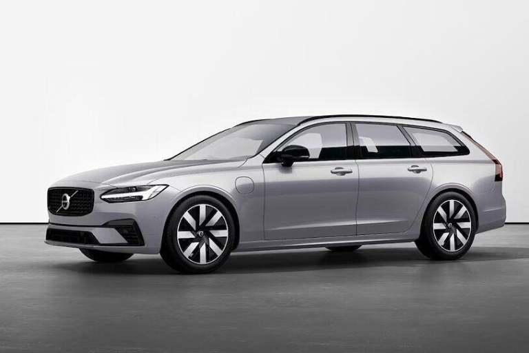  Volvo V90 Plus, T6 AWD Plug-in hybrid, Electric/Petrol, Dark £13,205 SAVING AGAINST N Petrol/Ele...
