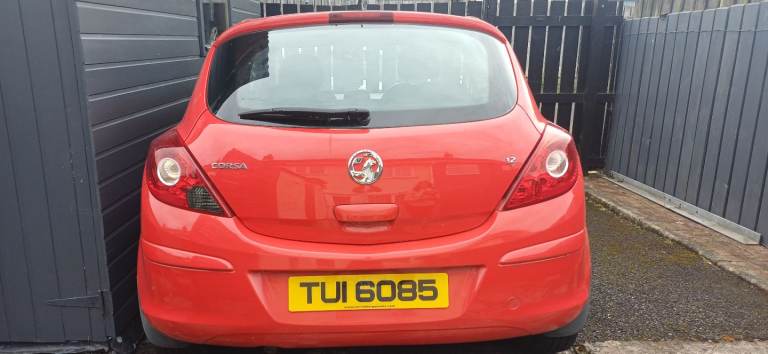 Corsa hatch non runner