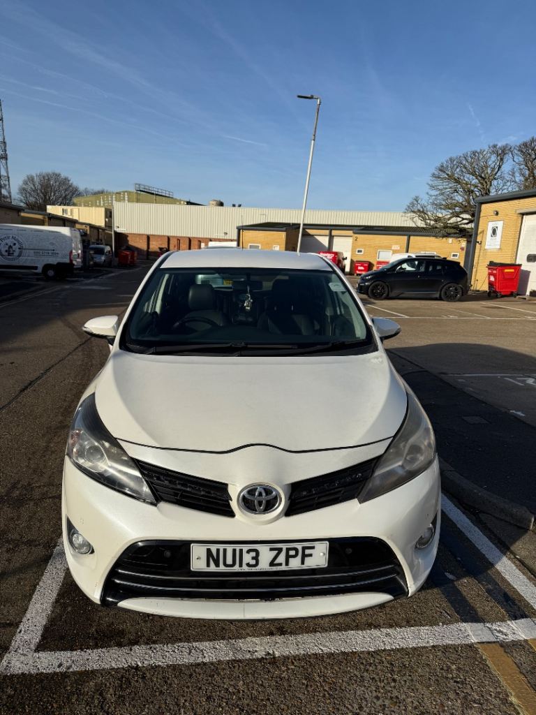 Toyota, VERSO, MPV, 2013, Manual, 1598 (cc), 5 doors