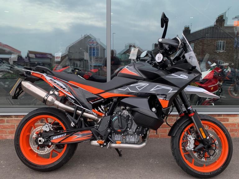 KTM 890 SMT - 5855 miles - TECH PACK - KTM WARRANTY 21/06/28